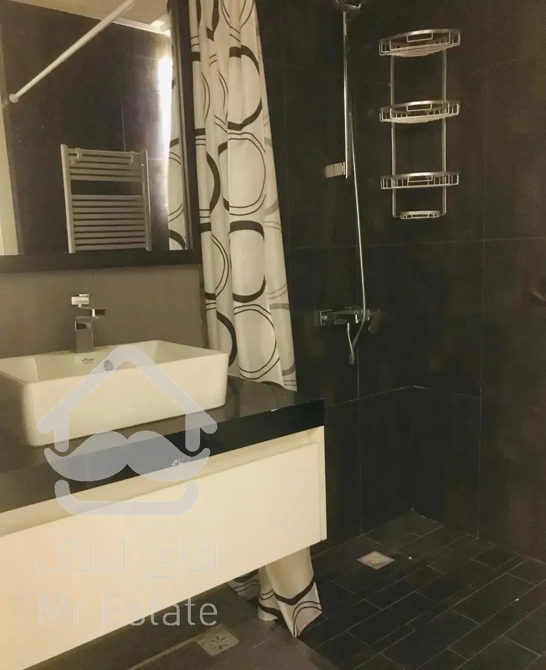 ۲۰۰متر ۳خواب *نوساز* قلهک شریعتی