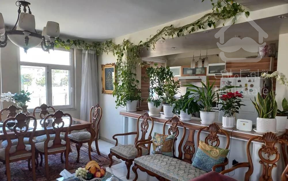 شهرک غرب.گل افشان جنوبی.۱۶۰متر۳خواب