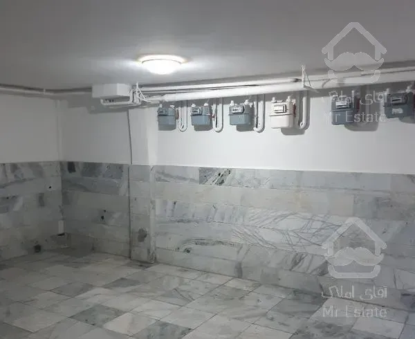 اپارتمان ۱۶۰ متری  ۳ خوابه    بلوار ارم