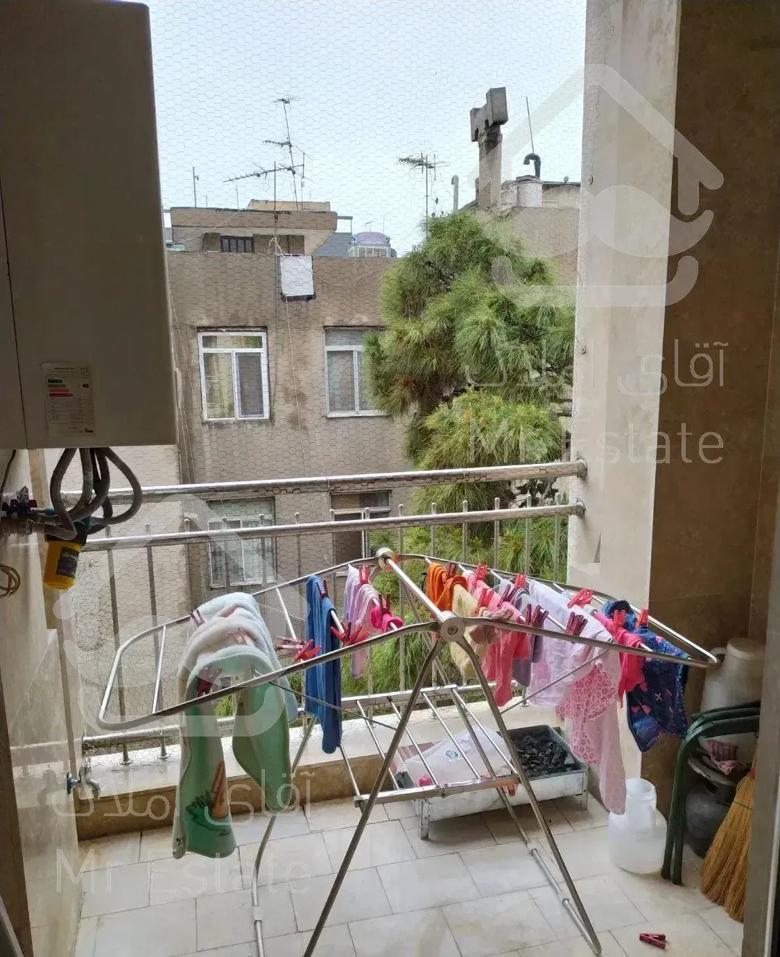 واحد جنوبی از شمال و جنوب نورگیر  یک خواب مستر