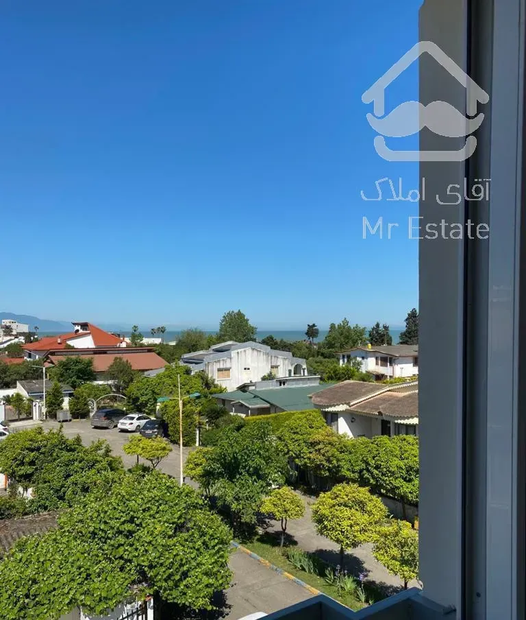 ٨٠متر ٢ خواب نوساز ، در شهرک ساحلى