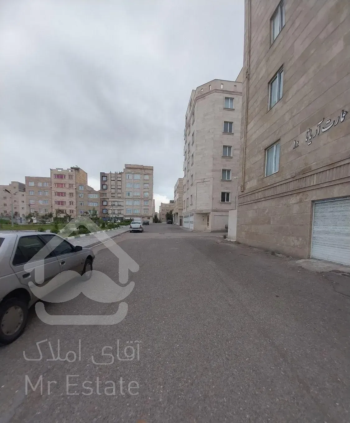 اجاره آپارتمان ۱۰۵ متری فول روبه پارک کوثر غرق نور