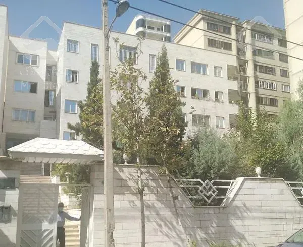 ۱۱۸ متر، فول امکانات، منطقه‌ی دنج