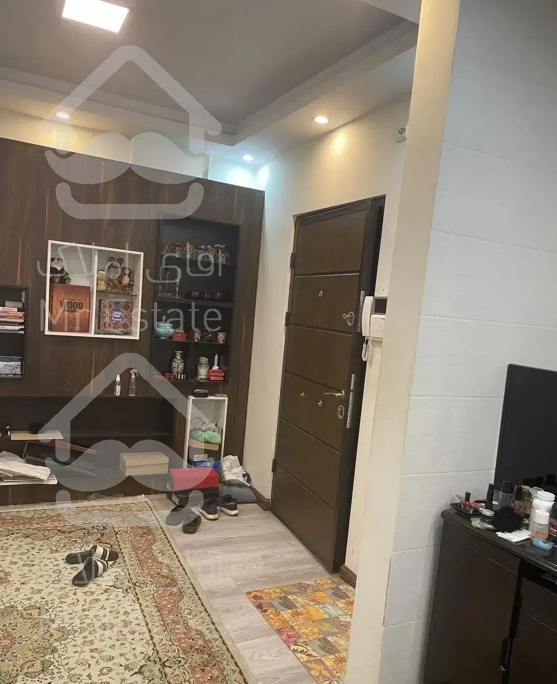 مطهری/شریعتی/۶۰متری/طبقه اول