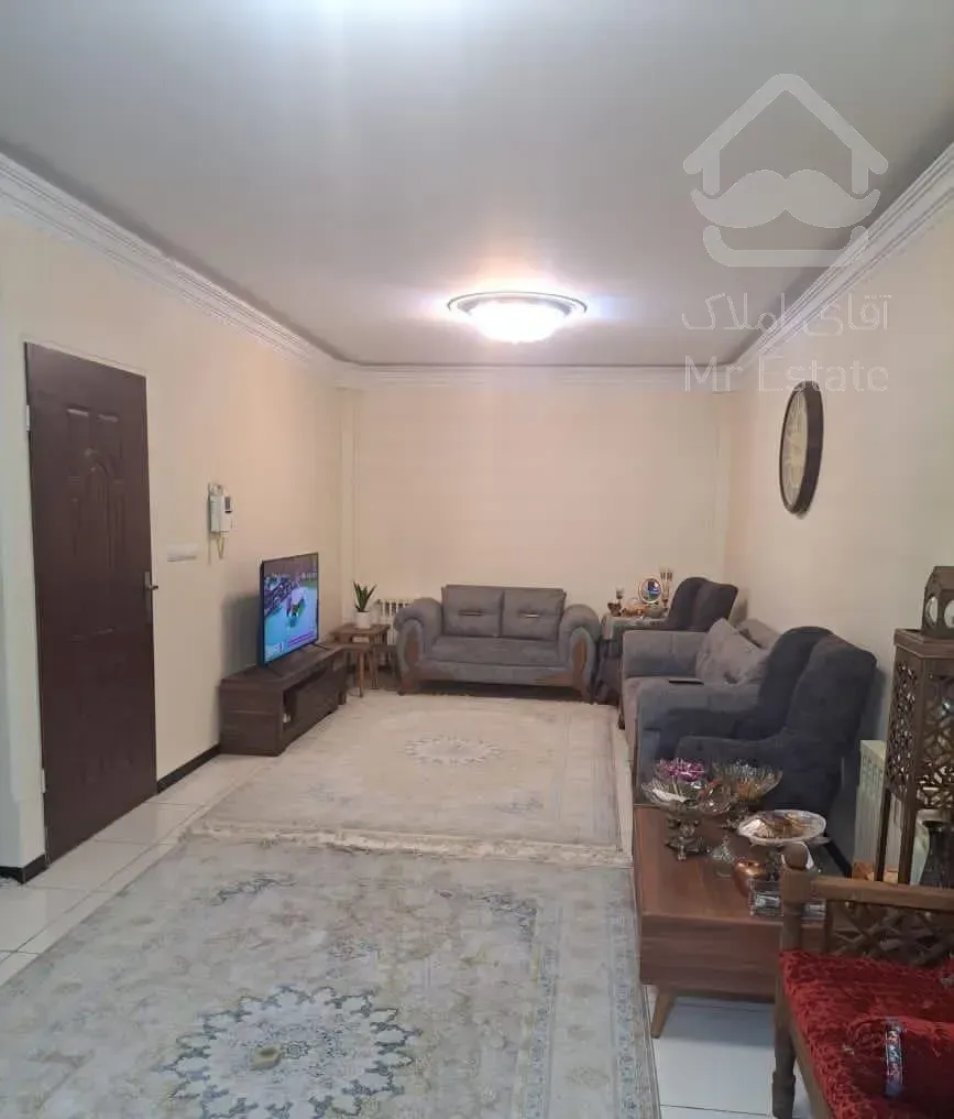 آپارتمان ۵۷ متری گلبرگ غربی