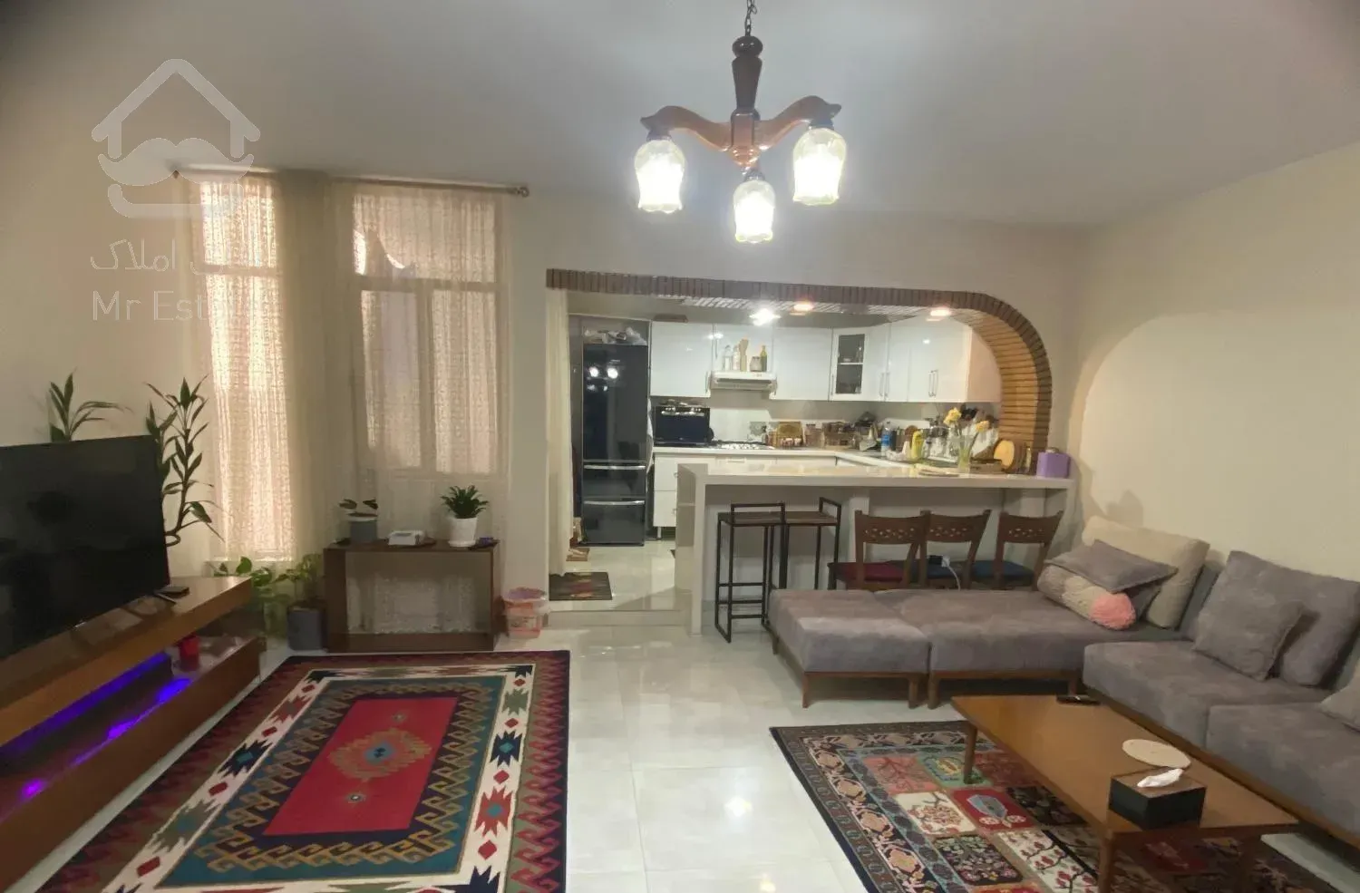 آپارتمان ۶۸ متر ۱ خواب بازسازی شده ( دبستان )