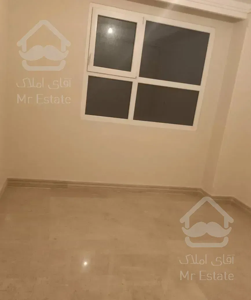 ٢٢٠ متر سه خوابه غرق در نور