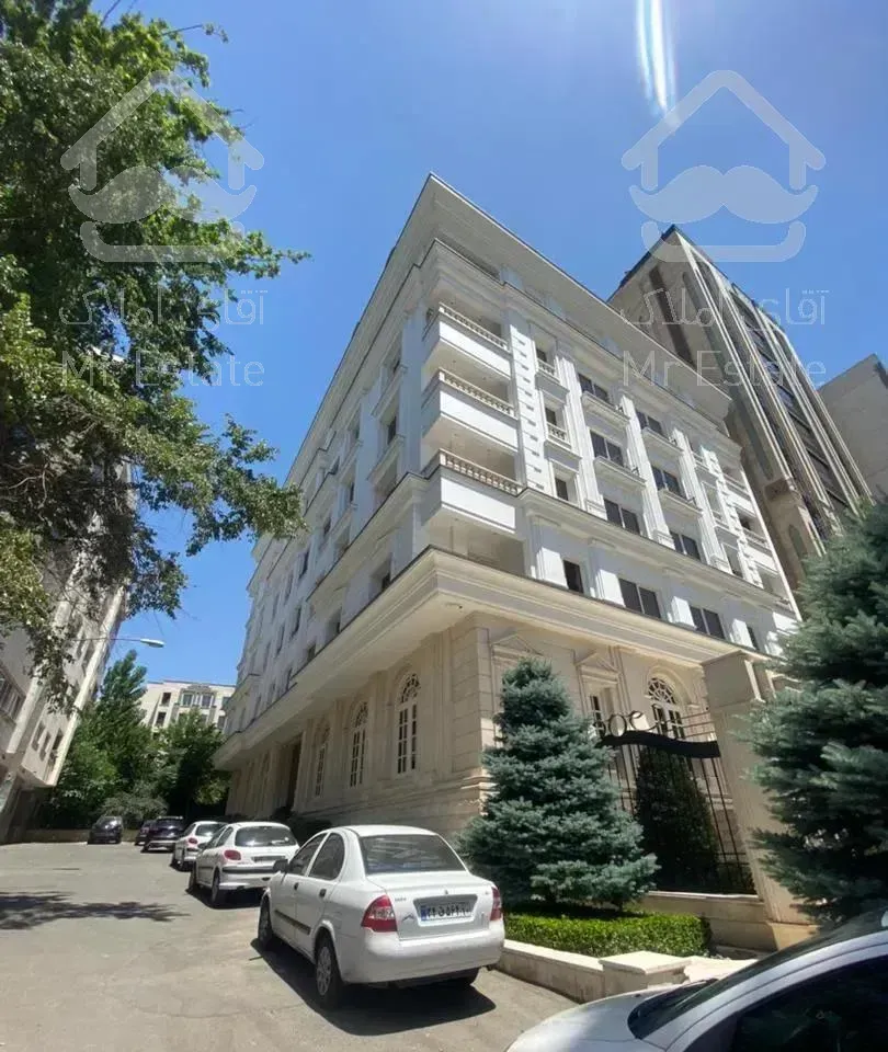 شمیران پل رومی ۱۸۰ متر ۳خواب فرعی مشجر