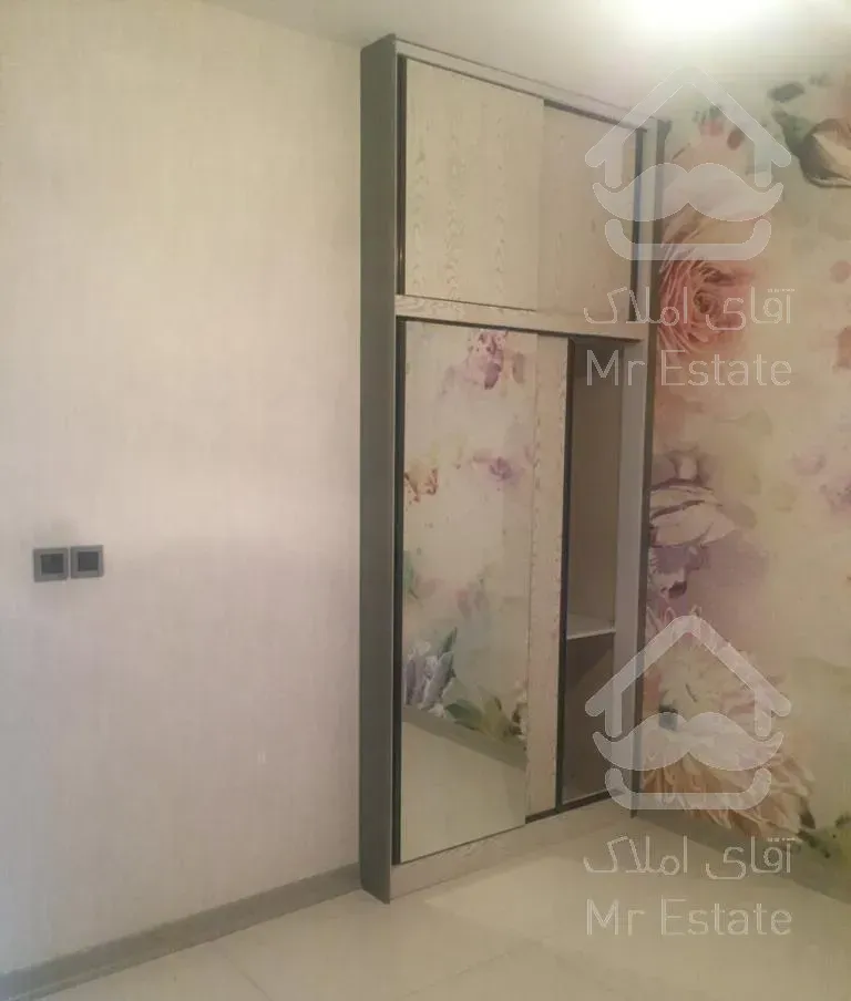 آپارتمان ۹۵ متر گلخانه بهروز ۲خواب ۱سال ساخت شیک