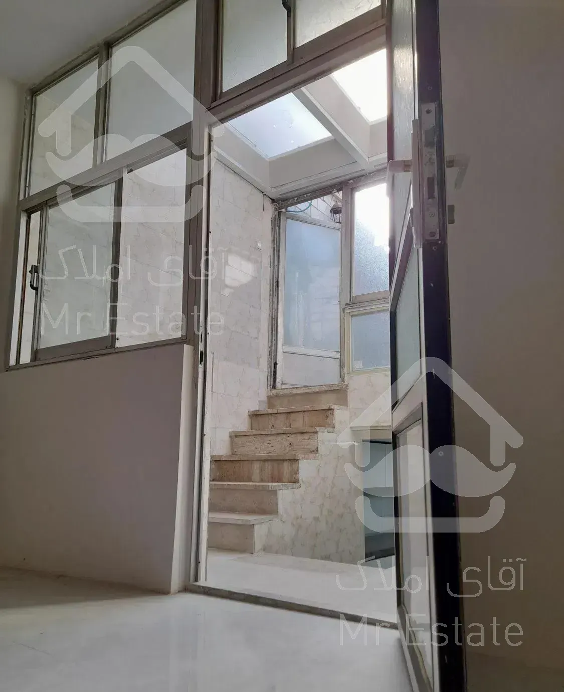 آپارتمان ۸۰ متری ده ونک