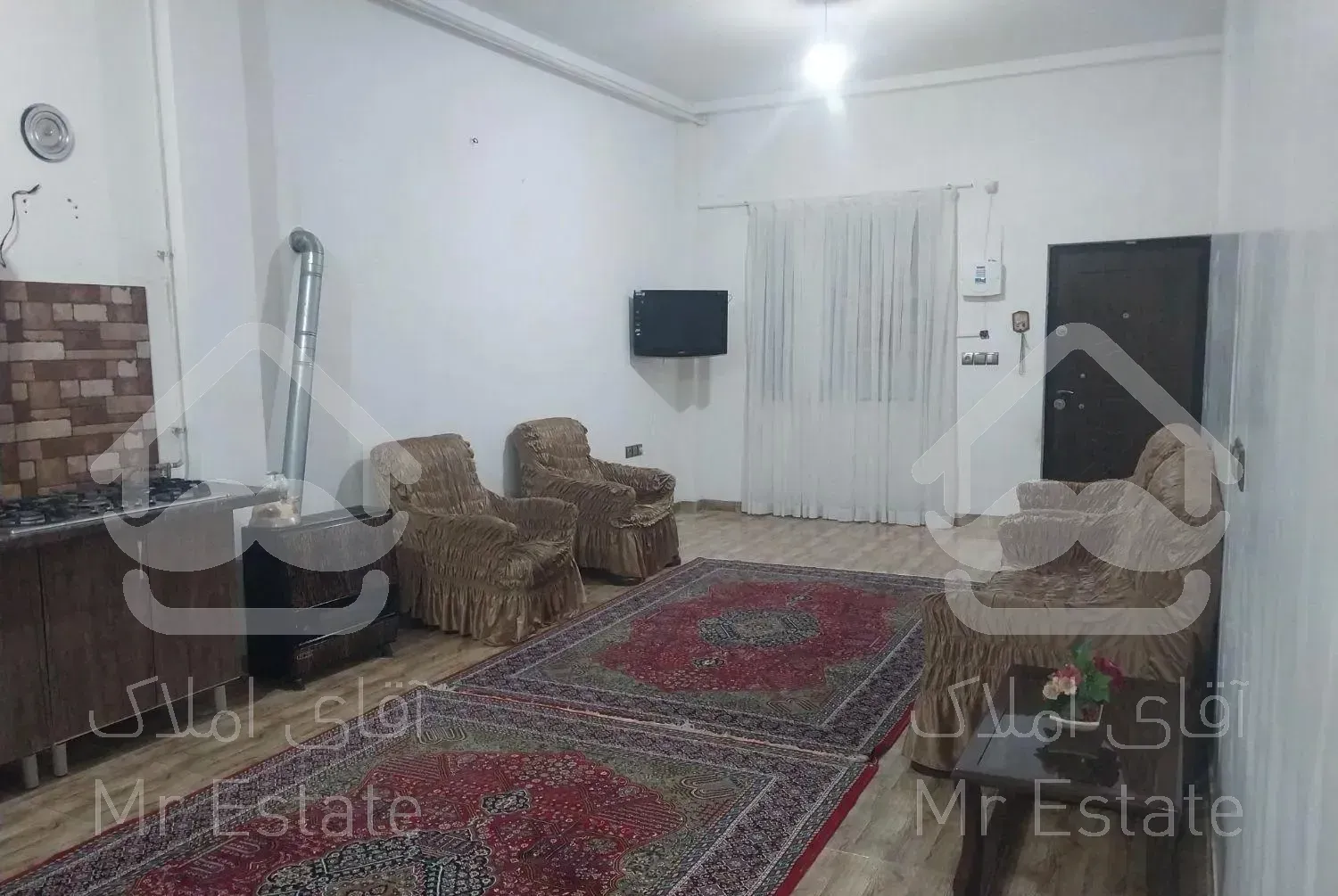 ویلا دربست تک خواب  نزدیک دریا و کوه