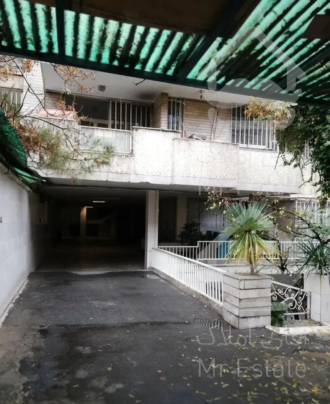 237 متـر  تـکواحـدی  زرتـشـت  ولـیـعـصر