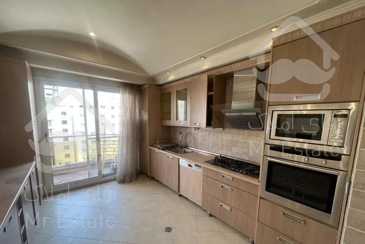 باغ فردوس ۱۵۰ متر ۳ خواب