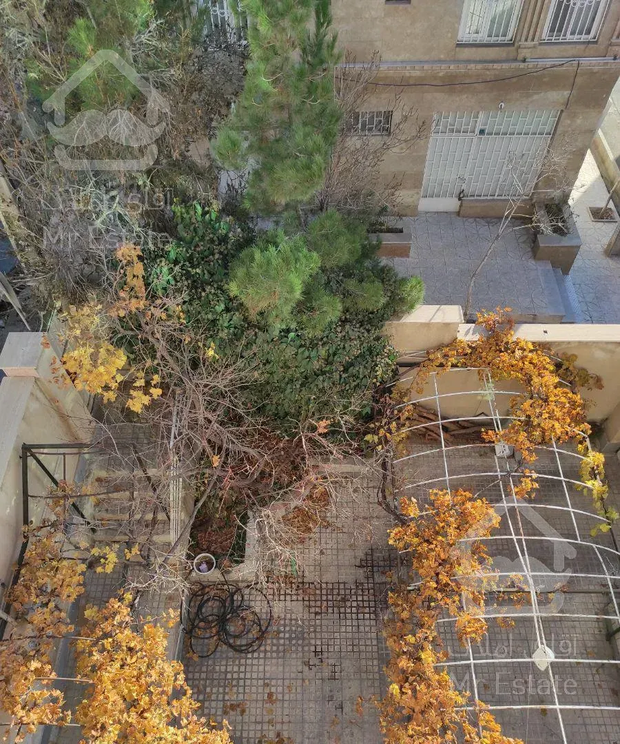 ساختمان ۴طبقه تک واحدی سه بر قولنامه روبه آفتاب