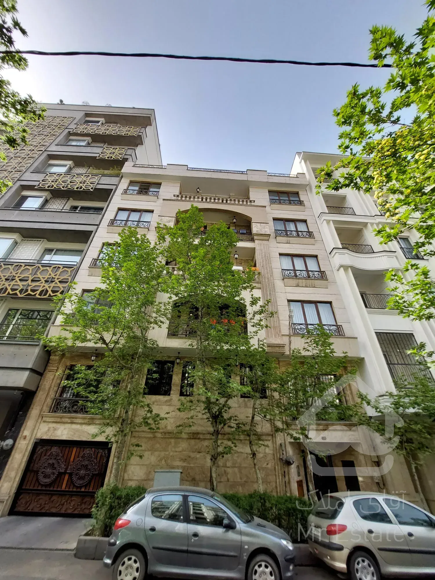 کامرانیه ۱۴۵ متر ۳ خواب