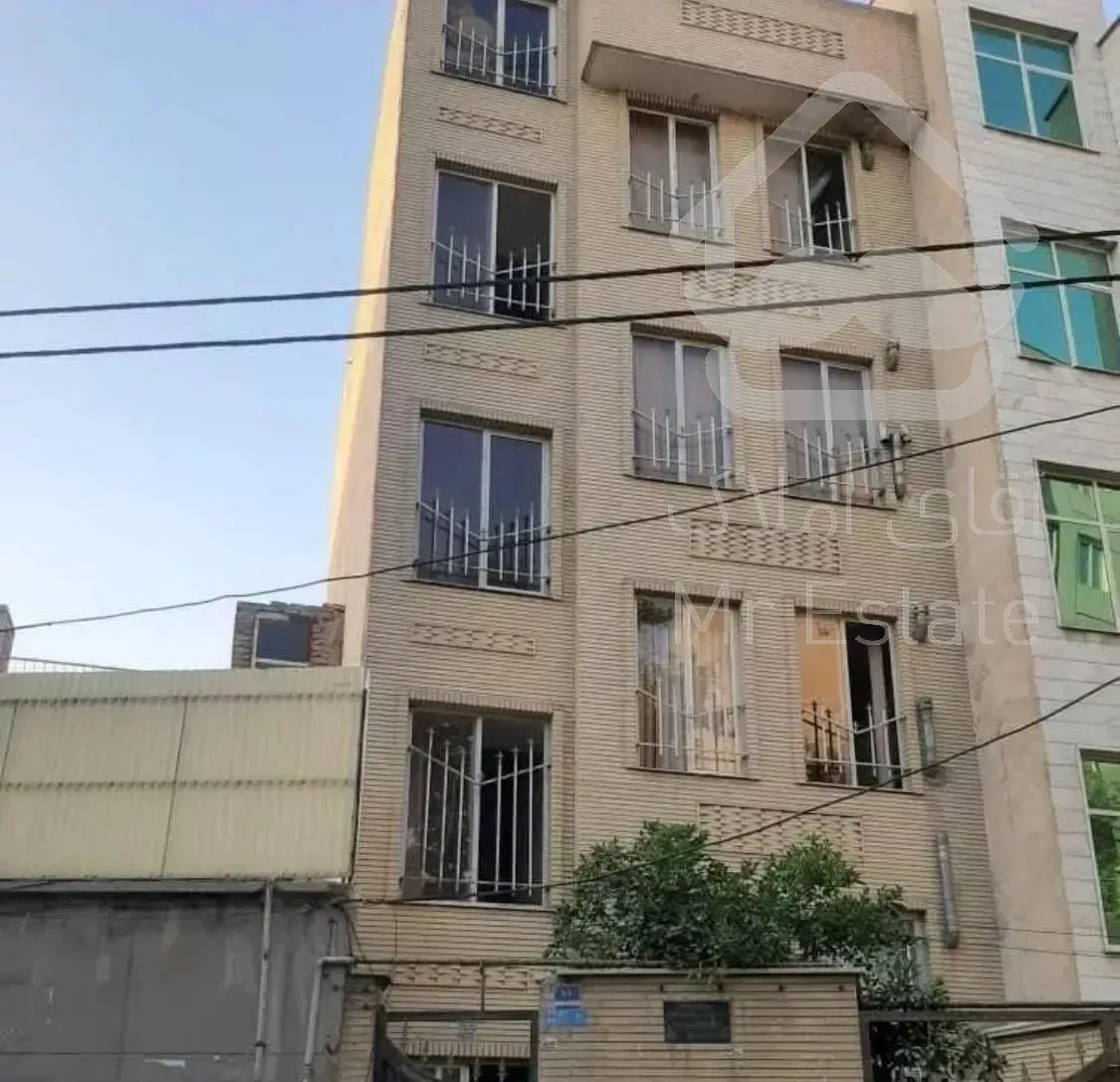 ۷۳ متر واحد مسکونی در نصرت دکتر قریب