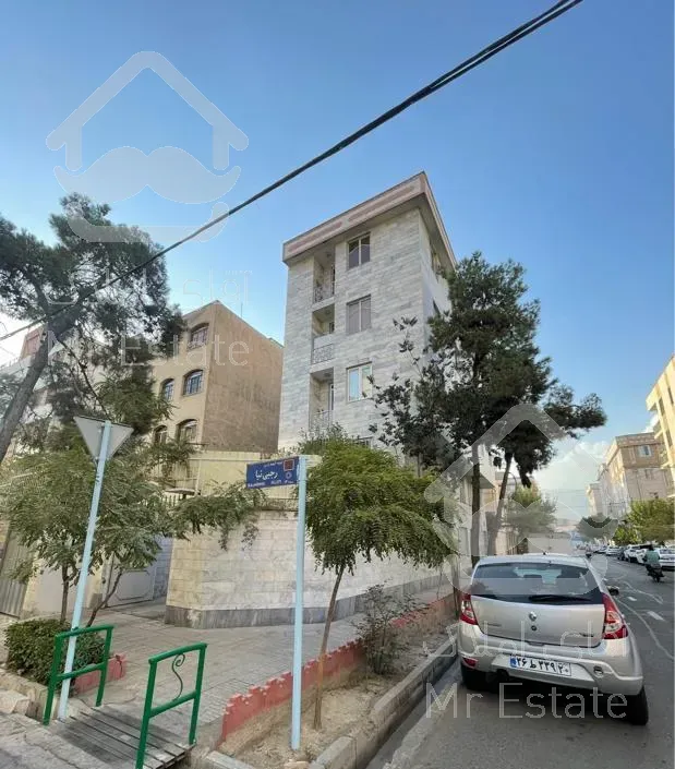 آپارتمان ۱۰۷ متر سه خوابه