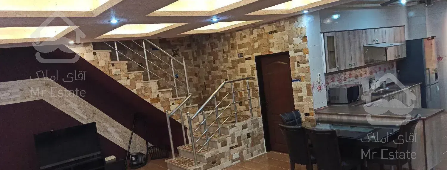 ویلا سوبلکس انزلی دارای بیلیارد و فوتبال دستی