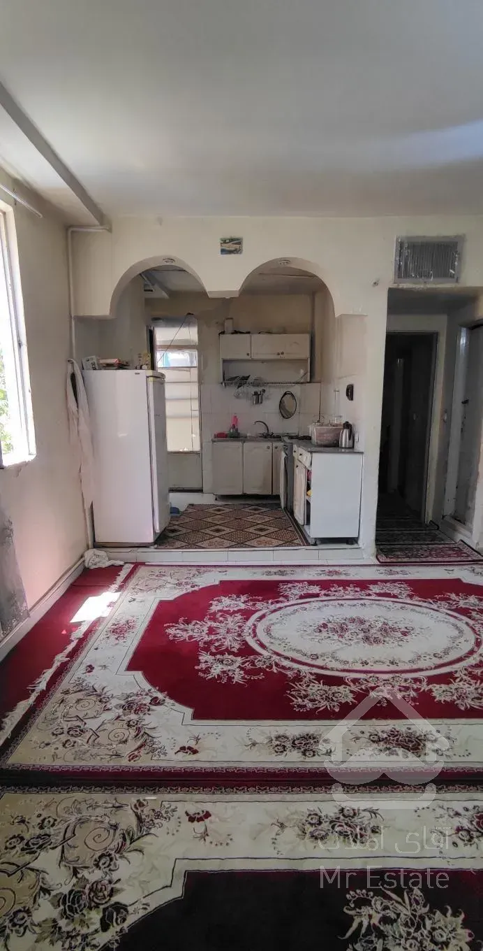 ۵۷متر/طبقه اول/وام دار/تخلیه/سرمایه گذاری