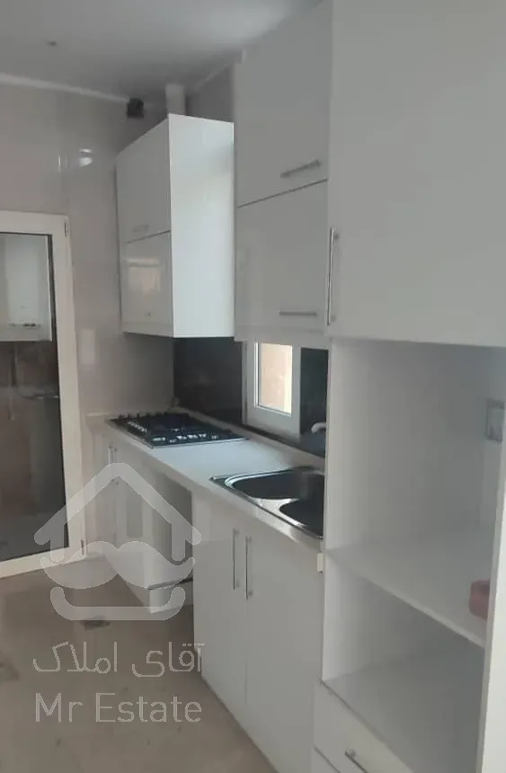 فروش آپارتمان ۱۰۵ متری ۳ خوابه در جمهوری