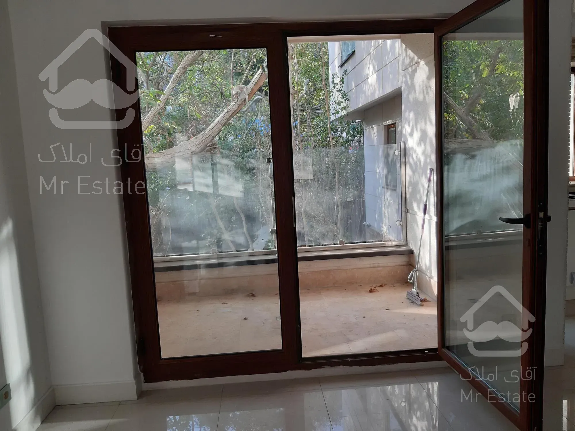 اجاره آپارتمان۲۰۰متری ۳خواب فرمانیه ۵ساله تراس ویو ابدی تک واحدی رهن و اجاره