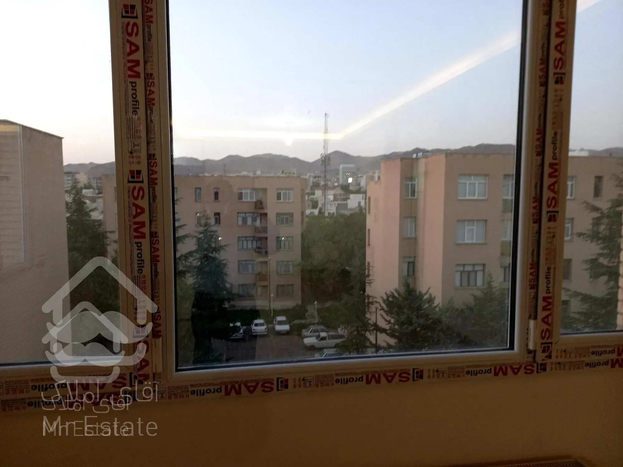 رهن واحد تکخوابه در مجتمع قائم دو بلوک ۱۴ مخصوص زوجهای جوان و تازه عروس داماد