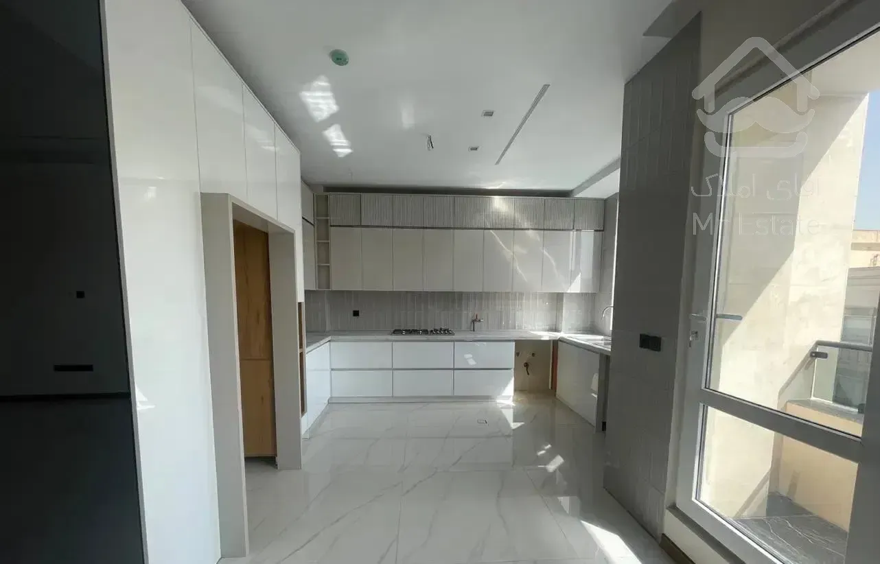 اجاره ۱۰۰متر/کلیدنخورده لوکس/شهرک راه آهن/امیرکبیر