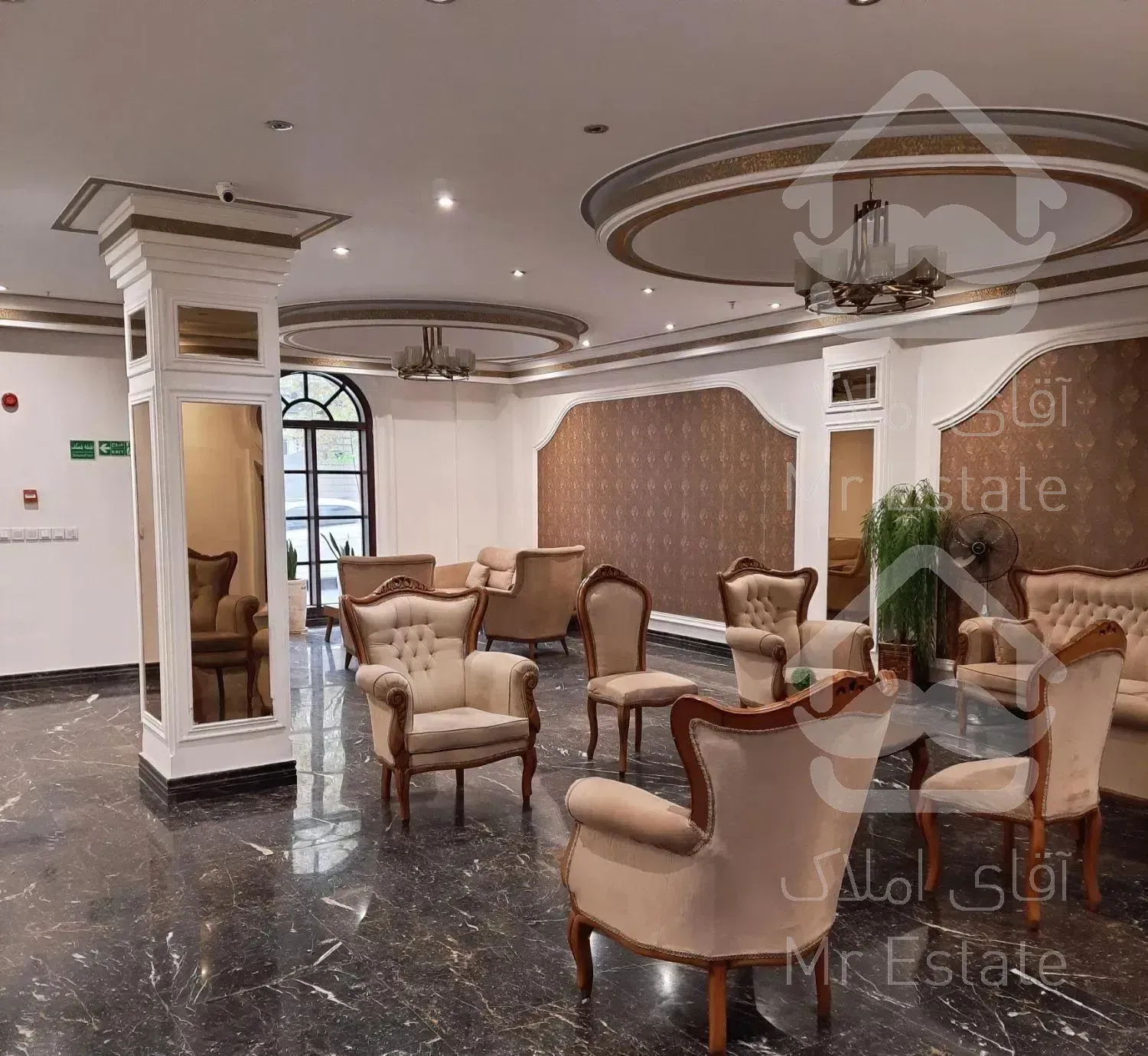 ۶۳متر اشرفی اصفهانی/ ۴ساله طبقه۶/ اعیان نشین