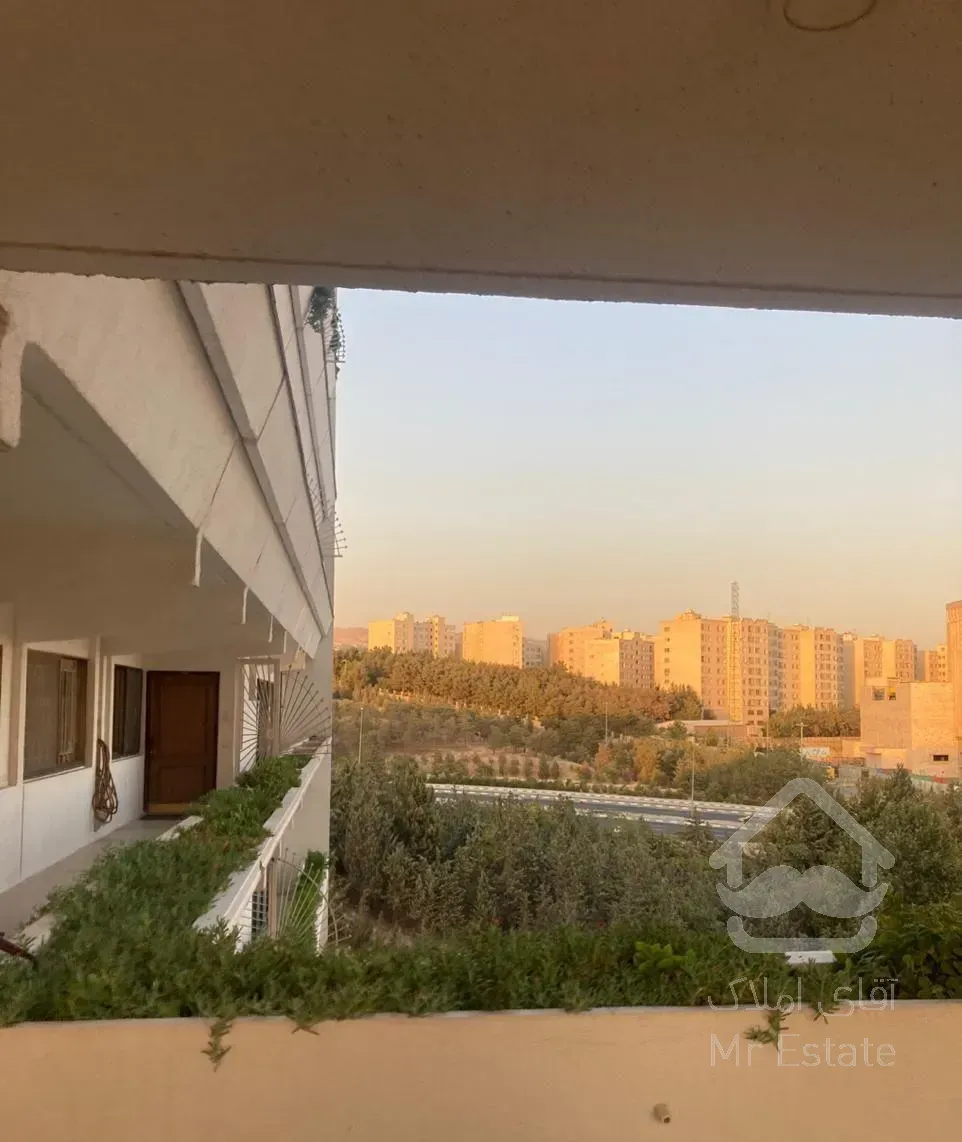 فروش‌دو‌خواب‌A/خط‌یک‌ویو/شهرک امید