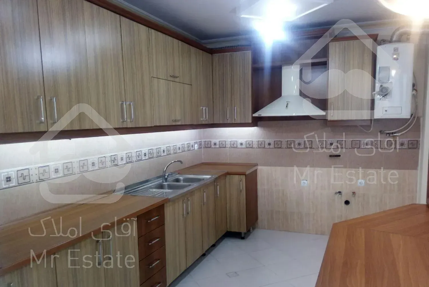 اپارتمان93متری امام خمینی89