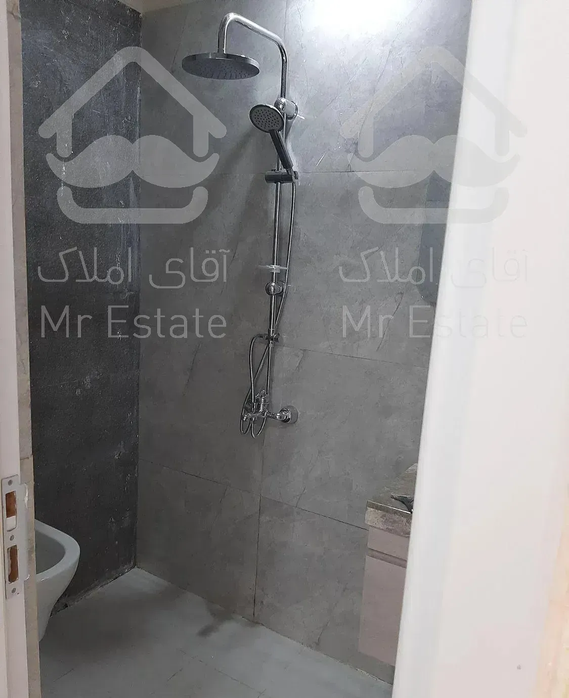 ۱۳۷متر فول امکانات