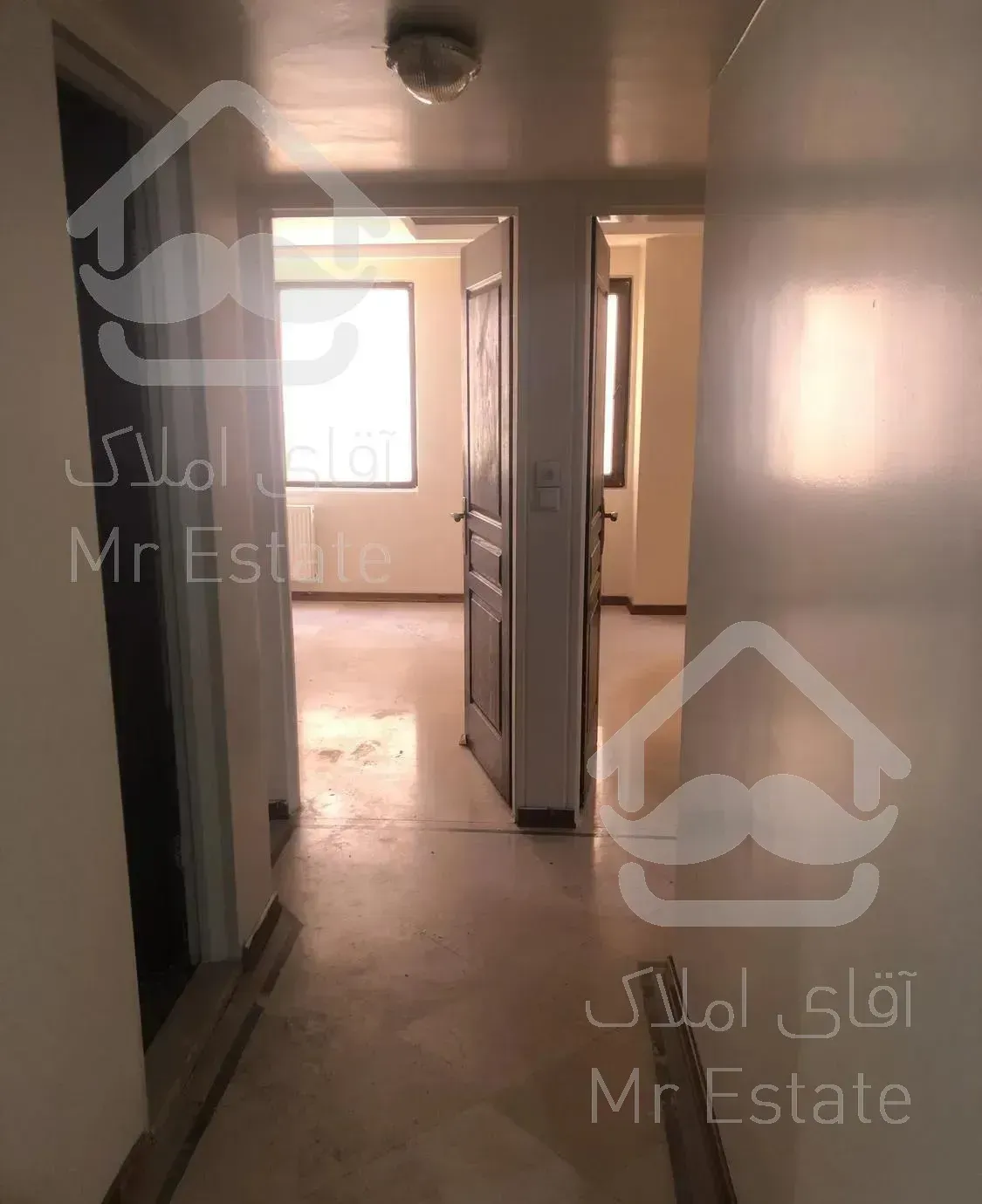 ۱۳۰متر پاسداران برج برند/مشاعات/نوساز/۳خ/۲پ