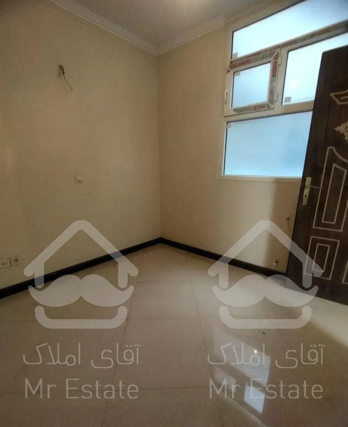 ۴۰متر * سالن‌مربع * مختص سخت پسندان فرعی دنج آلاله