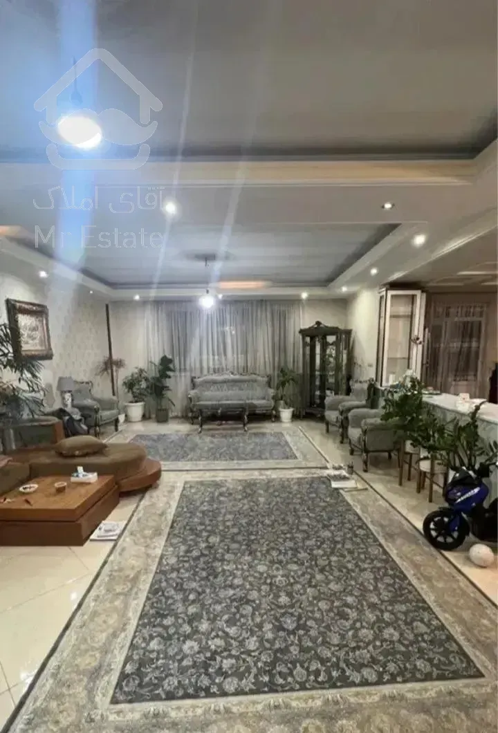 ۱۰۱ متر/آلاله شرقی/۱۰ واحدی/تاپ لوکیشن/