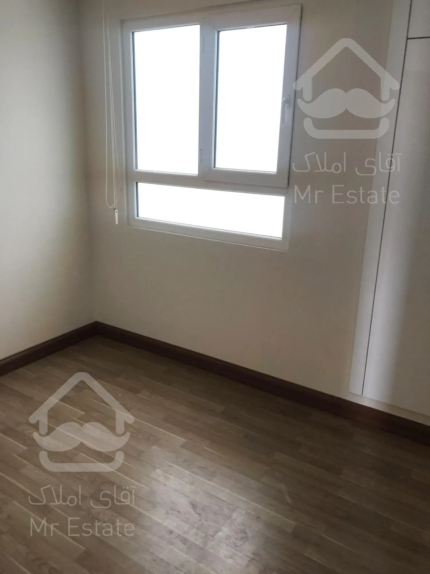 رهن و اجاره آپارتمان ۲۲۰ متری ۴ خوابه نیاوران