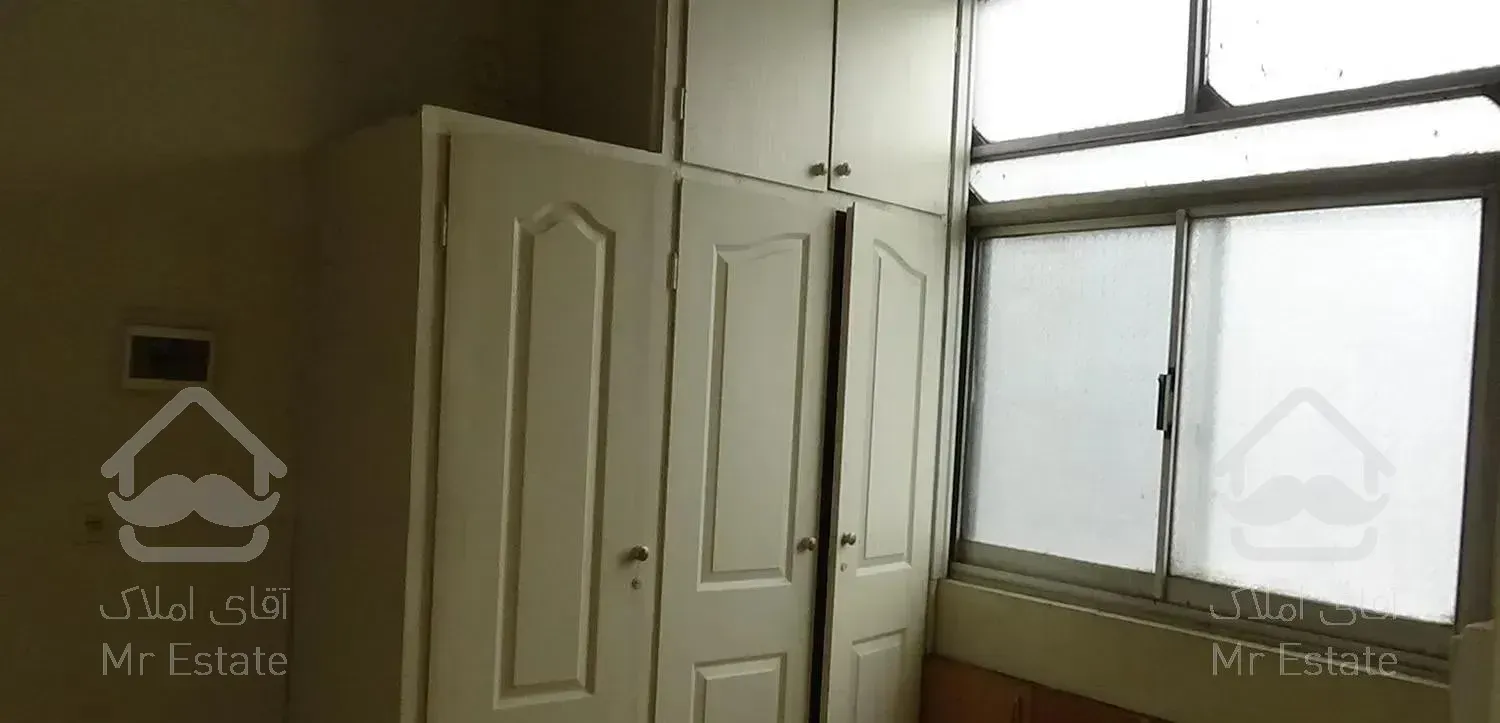 45متر یک خواب جای پارک موتور خ مدنی