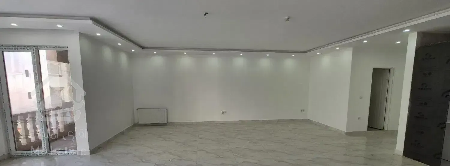 ۱۳۱متر فول/ سالن بزرگ* نورگیر * حوالی رازی نوشهر