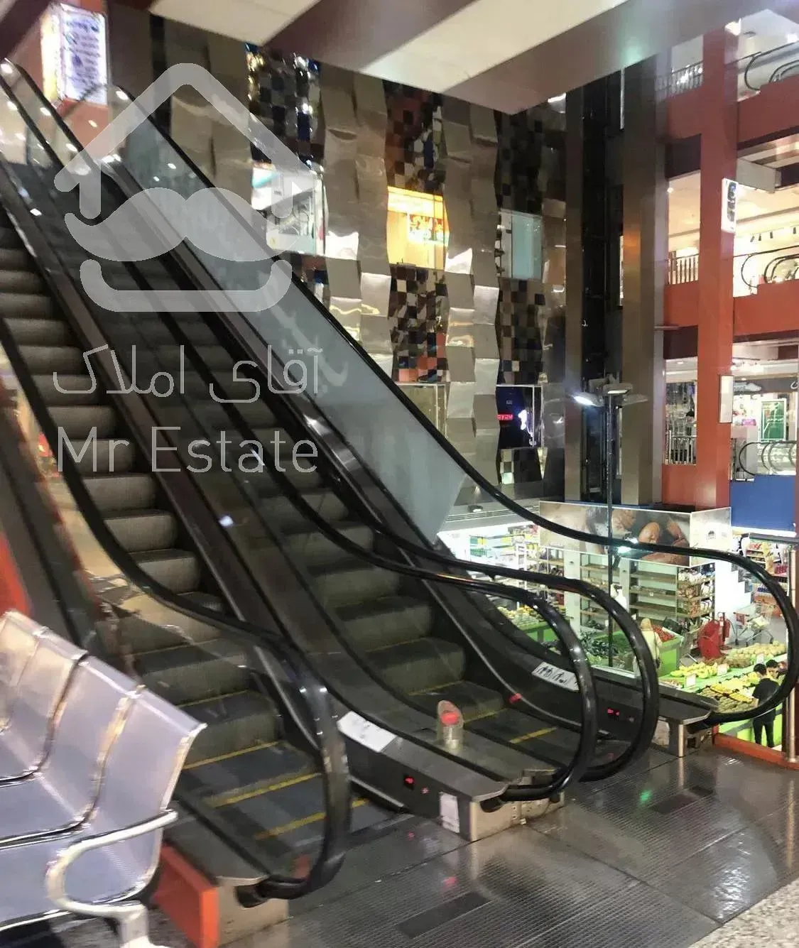 مغازه ۲۲ متر تجاری ،در مجتمع تجاری طوبی چیتگر