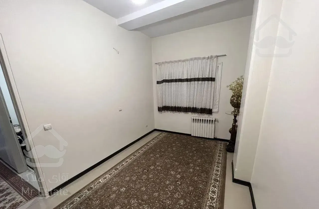 152متر در دوقدمی دریاچه/