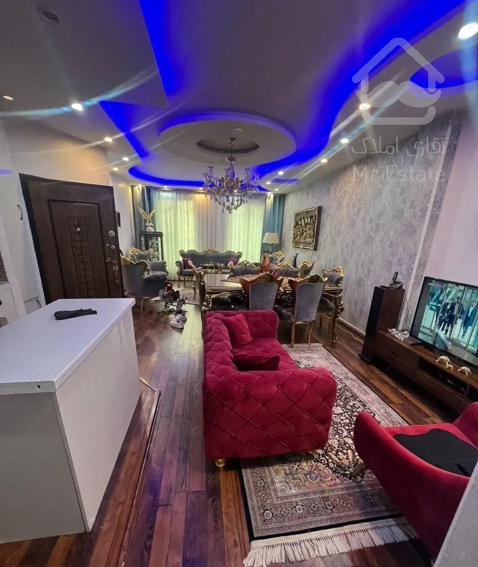 ۹۳ متر ۲ خواب /پارکینگ انباری