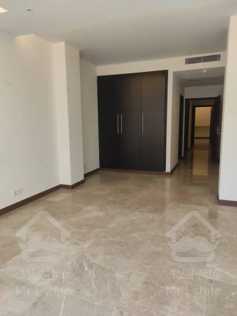 اجاره و رهن آپارتمان ولنجک 145  متر لوکس