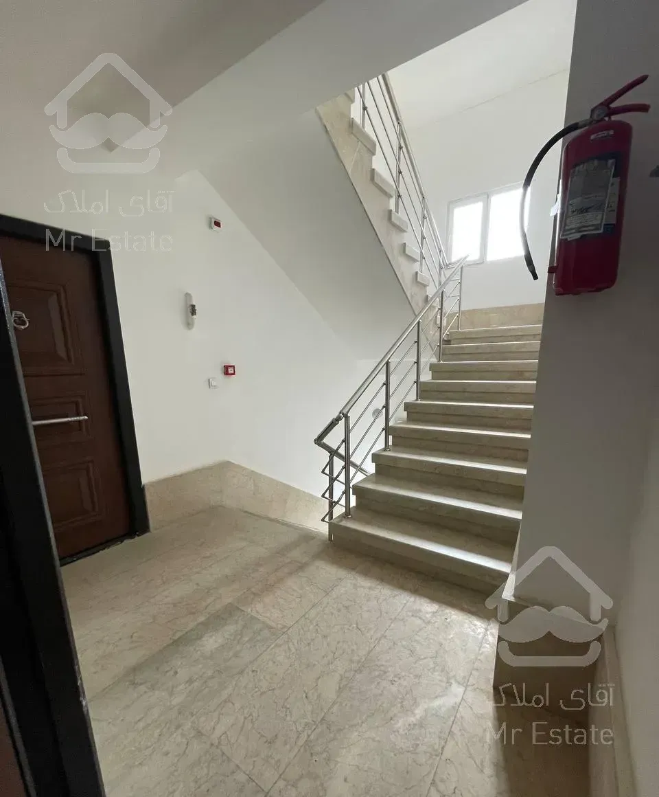 آپارتمان ۱۲۵متری نوسازشخصی فقط تاقبل عیدقیمت محدود