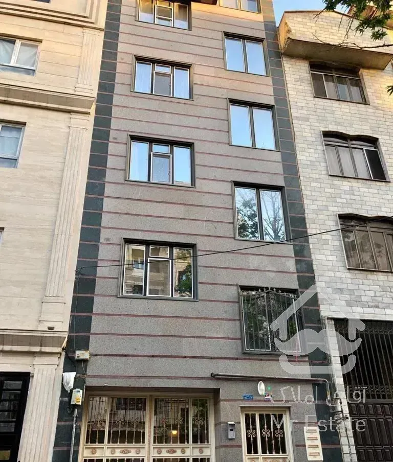 آپارتمان تک واحدی ۱۰۰ متری شهرآرا دو خوابه