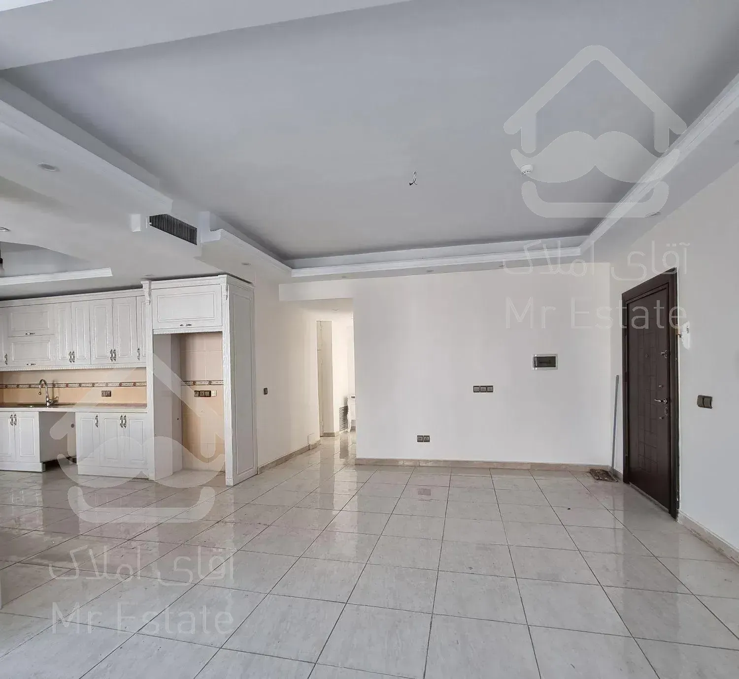 ۱۵۵ متر سه خوابه ازگل **برج گل رز**