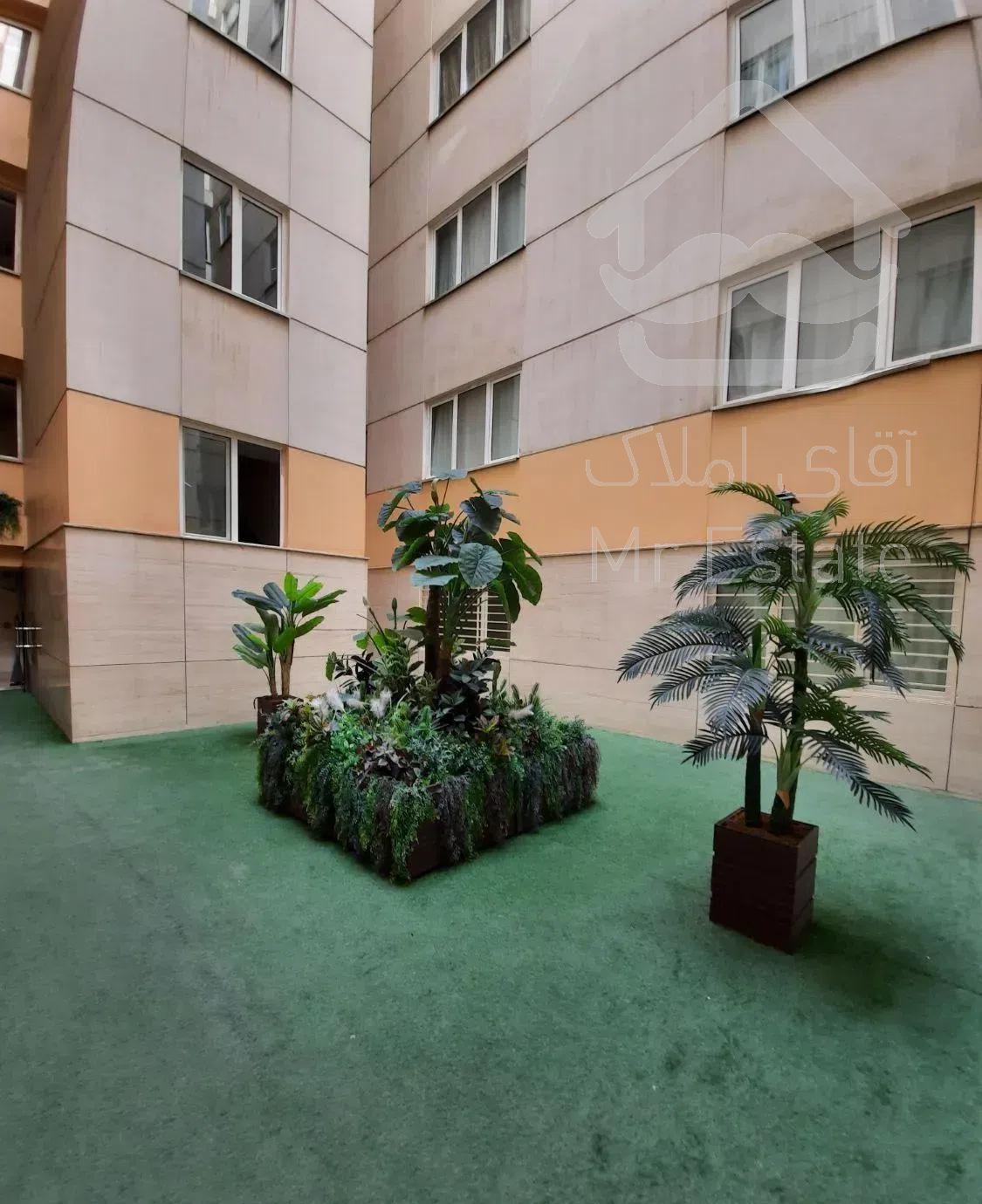 ۱۱۰ متر ۲ خواب آلاله شرقی فول امکانات روبه آفتاب