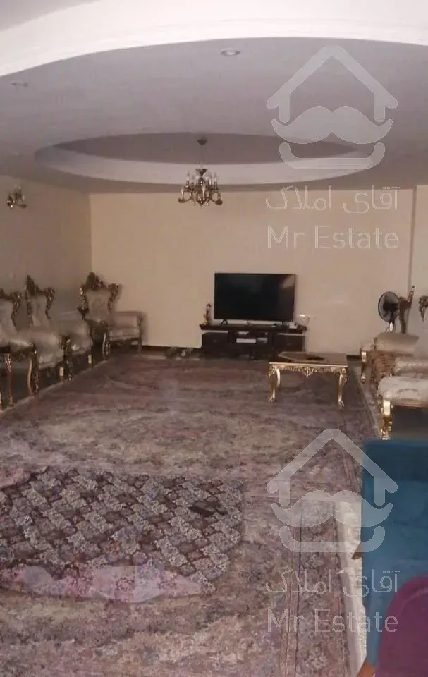 ۱۲۰متر تکواحدی نوساز تخلیه طبقه دوم فول امکانات