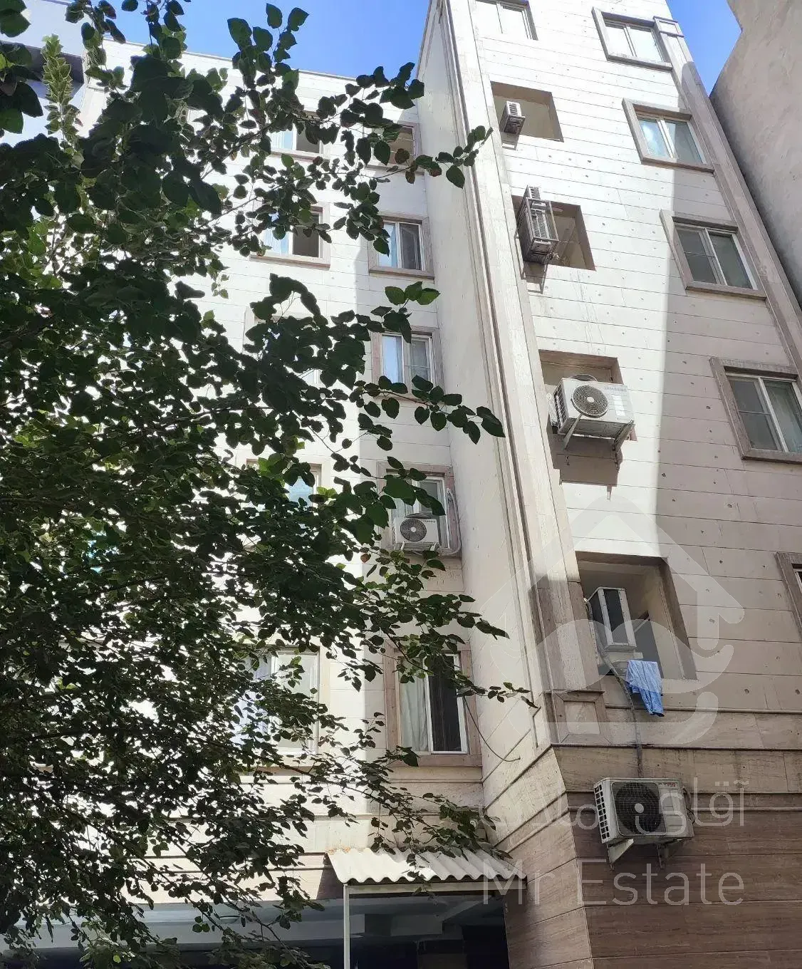 ۸۶متری فول در خیابان وحدت