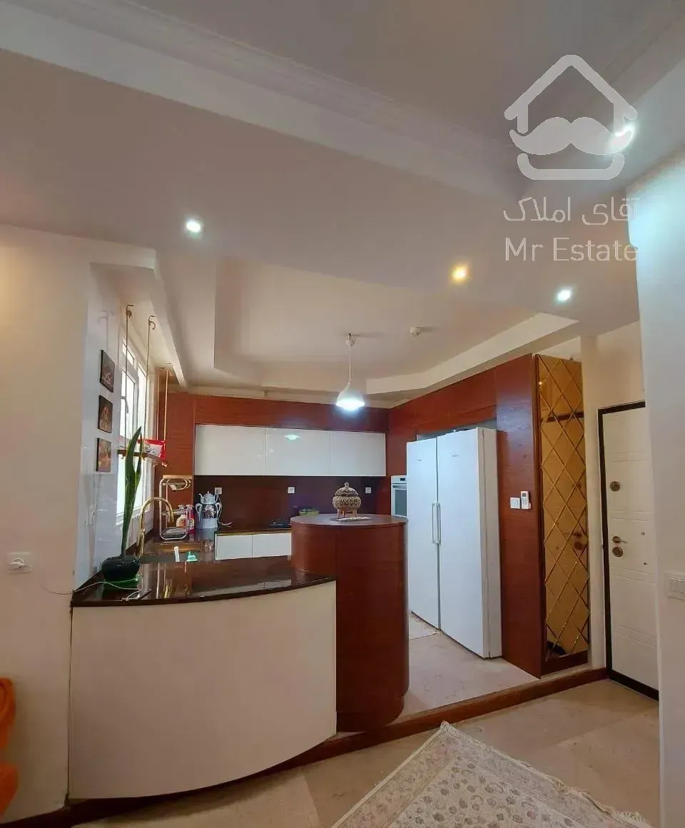 85 متری محله ای دنج