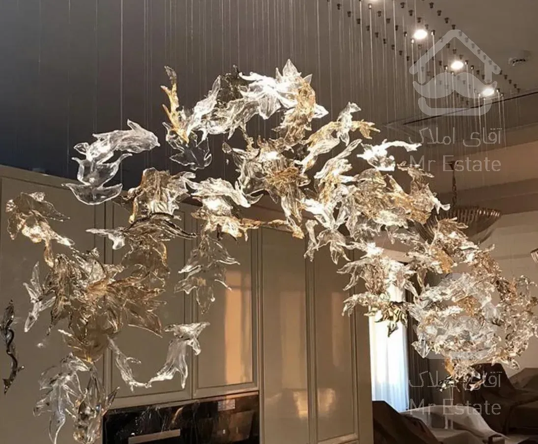 ۲۹۰متر،کوشک پارک در مروارید،۱۰۰۰متر لابی،۴مستر