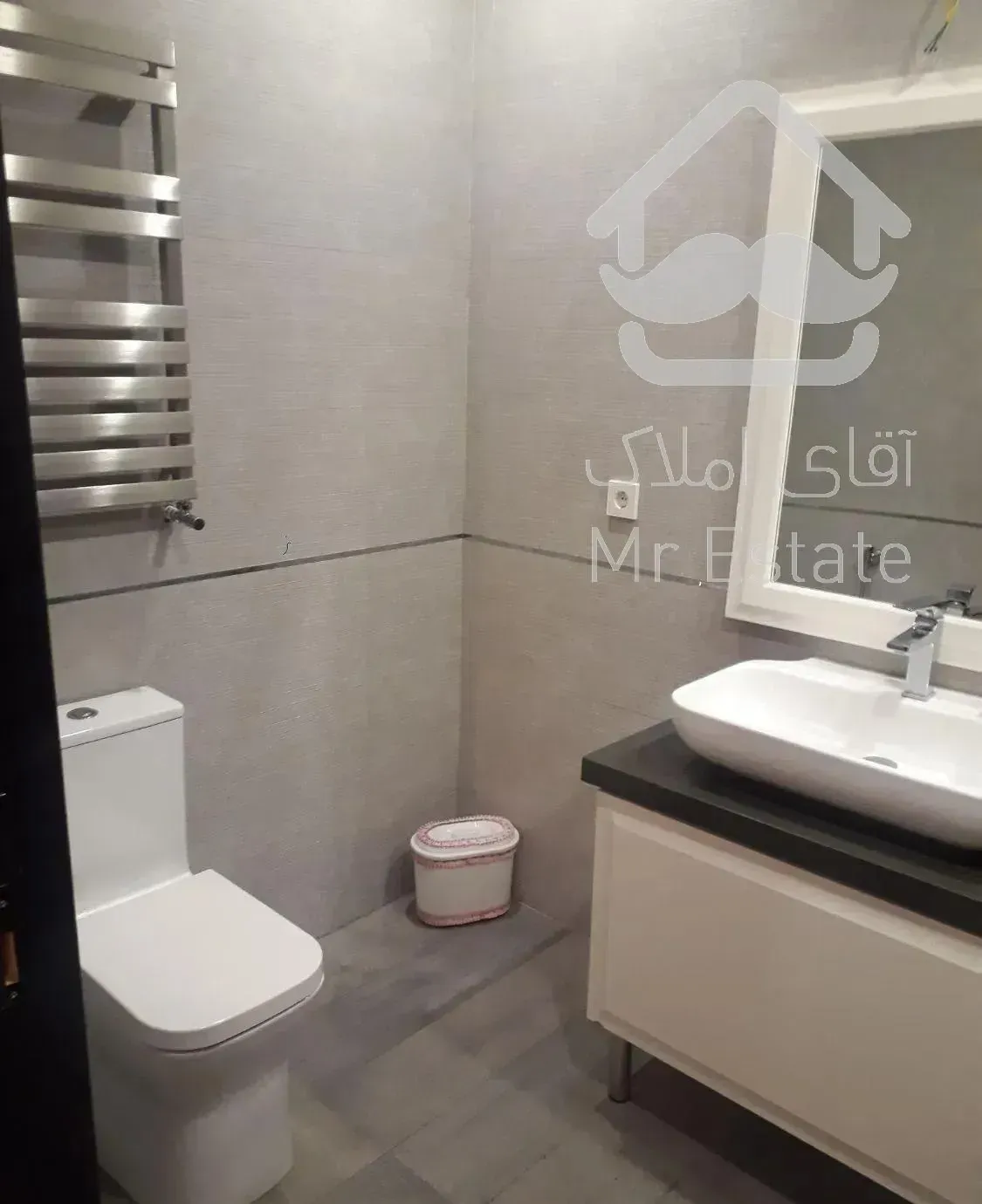 آپارتمان پاسداران ۱۷۰ متر ۳ خواب*حالت تک واحدی*